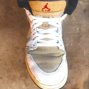 Air Jordan 1 father's day edition